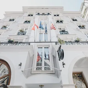 verificați disponibilitatea