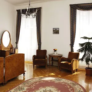 verificați disponibilitatea